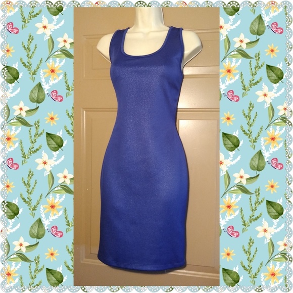 NWOT AKIRA CHICAGO RED LABEL DRESS-SIZE ME… - Picture 2 of 6